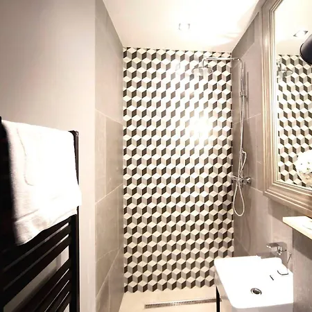 Pomaranczowa Plaza Hotel 3*