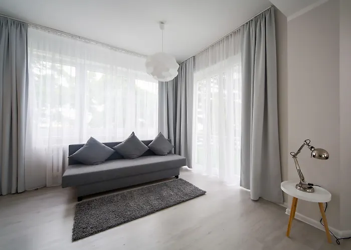 Hotell Pomaranczowa Plaza